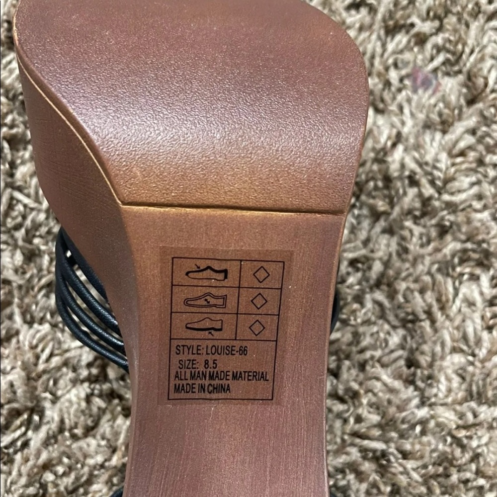 Yoki block platform Heels